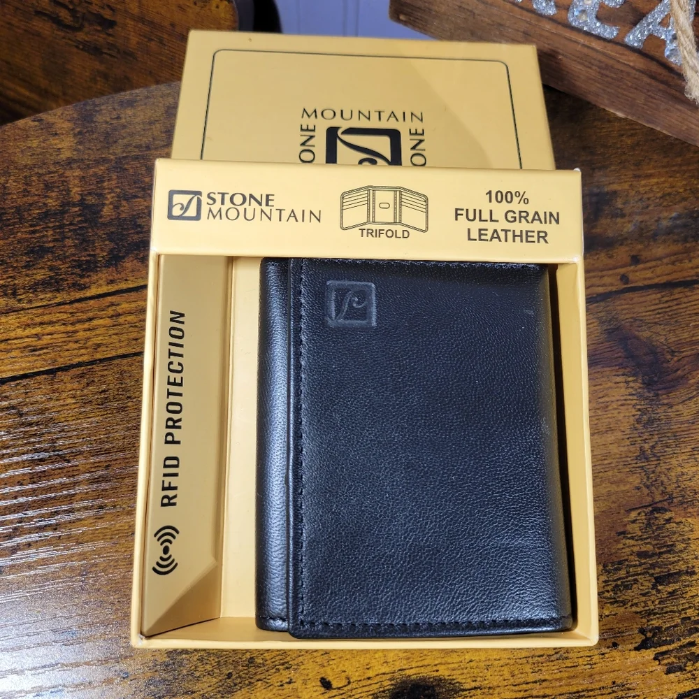 Stone Mountain Accessories mens Black RFID Trifold Wallet